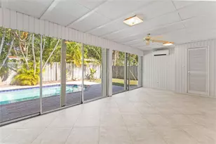 2325 NE 9th St, Pompano Beach, FL 33062 - Photo 35