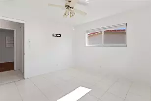 2325 NE 9th St, Pompano Beach, FL 33062 - Photo 23