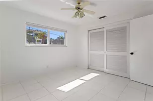 2325 NE 9th St, Pompano Beach, FL 33062 - Photo 25