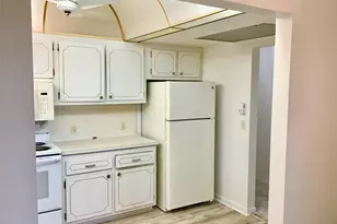 204 Preston E Unit, Boca Raton, FL 33434 - Photo 5