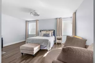 527 NW 87th Ln, Coral Springs, FL 33071 - Photo 31