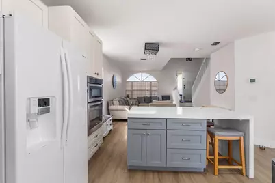 527 NW 87th Lane, Coral Springs, FL 33071 - Photo 13