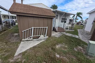 6614 SE 54th Ln, Okeechobee, FL 34974 - Photo 7