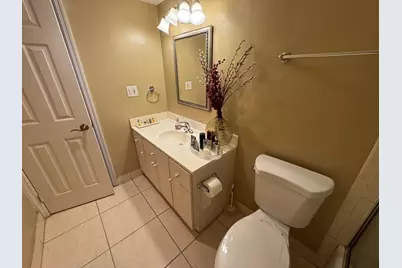 900 Colony Point Circle #407, Pembroke Pines, FL 33026 - Photo 17