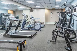 900 Colony Point Cir, Pembroke Pines, FL 33026 - Photo 55