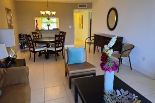 900 Colony Point Cir, Pembroke Pines, FL 33026 - Photo 11