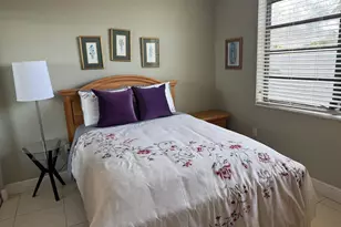 900 Colony Point Cir, Pembroke Pines, FL 33026 - Photo 23