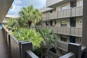 900 Colony Point Cir, Pembroke Pines, FL 33026 - Photo 41