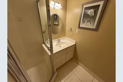 900 Colony Point Circle #407, Pembroke Pines, FL 33026 - Photo 25