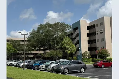 900 Colony Point Circle #407, Pembroke Pines, FL 33026 - Photo 39