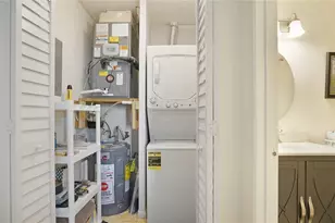 2780 S Oakland Forest Dr, Oakland Park, FL 33309 - Photo 27