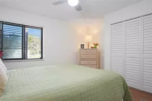 2780 S Oakland Forest Dr, Oakland Park, FL 33309 - Photo 25