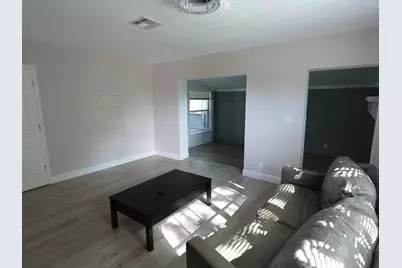 4421 NW 34th Court, Lauderdale Lakes, FL 33319 - Photo 5