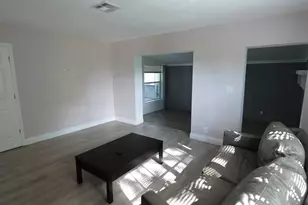 4421 NW 34th Ct, Lauderdale Lakes, FL 33319 - Photo 5