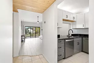 3053 Carambola Cir N, Coconut Creek, FL 33066 - Photo 9