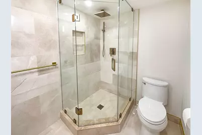 4800 Bayview Drive #503, Fort Lauderdale, FL 33308 - Photo 13