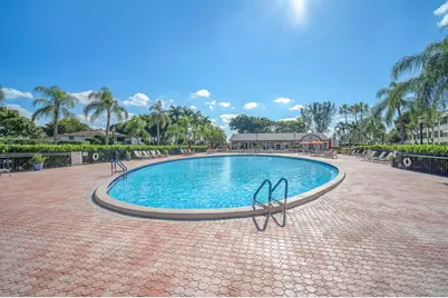 10738 W Clairmont Circle #206, Fort Lauderdale, FL 33321 - Photo 25