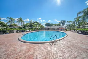 10738 W Clairmont Cir, Fort Lauderdale, FL 33321 - Photo 25
