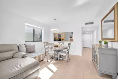 10738 W Clairmont Circle #206, Fort Lauderdale, FL 33321 - Photo 5