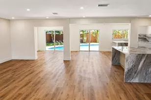 4815 Cleveland St, Hollywood, FL 33021 - Photo 3