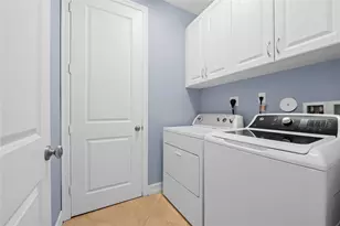 10810 NW 74th Dr, Parkland, FL 33076 - Photo 13