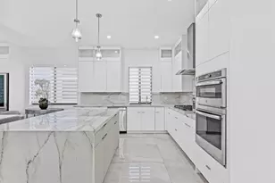 10595 Mira Vista Dr, Parkland, FL 33076 - Photo 13