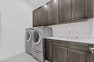 10595 Mira Vista Dr, Parkland, FL 33076 - Photo 39