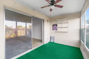 1010 Country Club Dr, Margate, FL 33063 - Photo 17