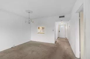 1010 Country Club Dr, Margate, FL 33063 - Photo 19