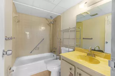 1010 Country Club Drive #306, Margate, FL 33063 - Photo 21