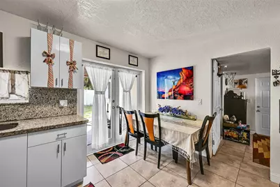 6250 SW 39th Street, Davie, FL 33314 - Photo 1