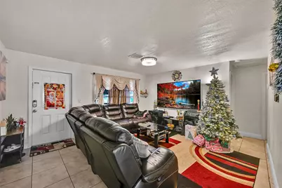 6250 SW 39th Street, Davie, FL 33314 - Photo 9