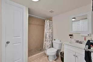 6250 SW 39th St, Davie, FL 33314 - Photo 15