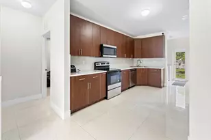141 NW 12th St, Pompano Beach, FL 33060 - Photo 5