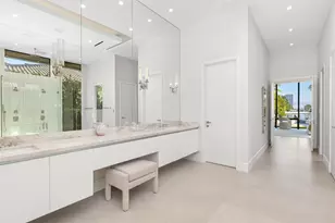 100 Royal Palm Dr, Fort Lauderdale, FL 33301 - Photo 43