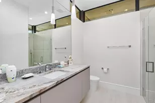 100 Royal Palm Dr, Fort Lauderdale, FL 33301 - Photo 49