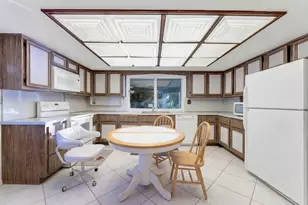 4490 NW 43rd St, Lauderdale Lakes, FL 33319 - Photo 5