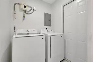 6374 SW 2nd St, Margate, FL 33068 - Photo 23