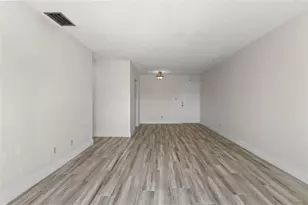 493 NW 43rd St, Fort Lauderdale, FL 33309 - Photo 31