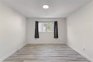 493 NW 43rd St, Fort Lauderdale, FL 33309 - Photo 23