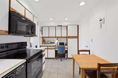 3300 NE 36th Street #1711, Fort Lauderdale, FL 33308 - Photo 11