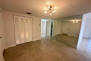 50 SW 3rd Ave, Boca Raton, FL 33432 - Photo 3