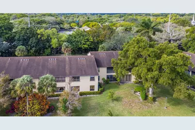 3211 Carambola Circle S, Coconut Creek, FL 33066 - Photo 29