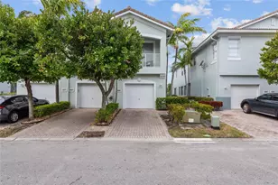 3067 Laurel Ridge Cir, Riviera Beach, FL 33404 - Photo 3
