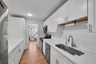 5708 NW 24th St, Margate, FL 33063 - Photo 9