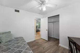 8427 Shadow Ct, Coral Springs, FL 33071 - Photo 19