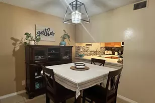 8427 Shadow Ct, Coral Springs, FL 33071 - Photo 3