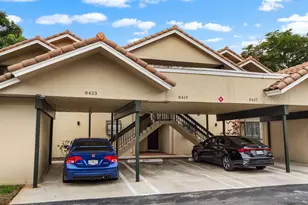 8427 Shadow Ct, Coral Springs, FL 33071 - Photo 3