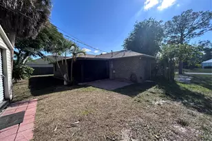 1313 SW Bellevue Ave, Port Saint Lucie, FL 34953 - Photo 5