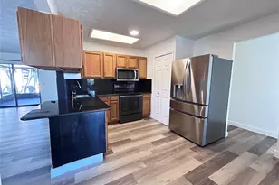 1313 SW Bellevue Ave, Port Saint Lucie, FL 34953 - Photo 9